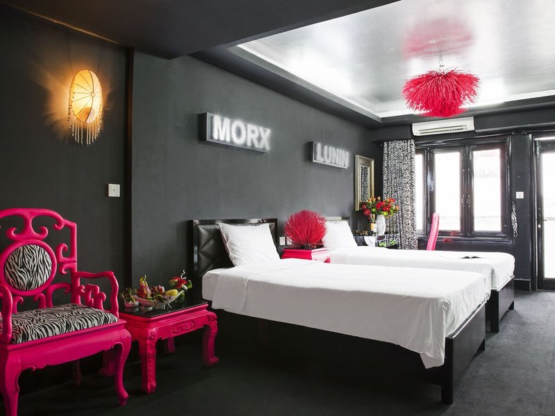 Thang Long Espana Hotel 38