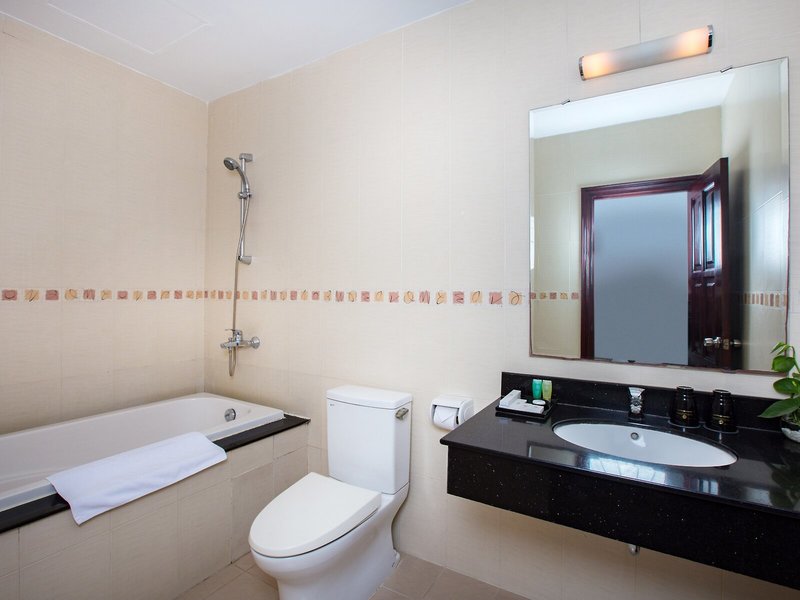 Thang Long Espana Hotel 43