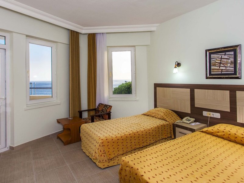 Kleopatra Beach 39
