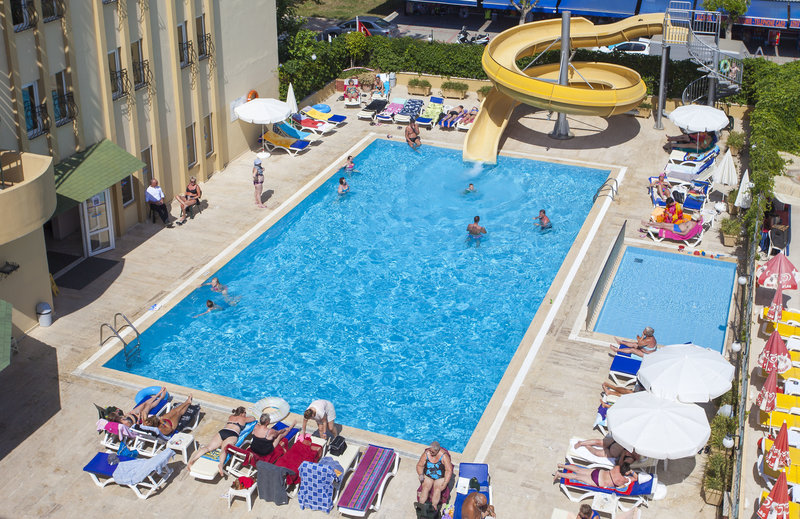 Kleopatra Beach Hotel 11