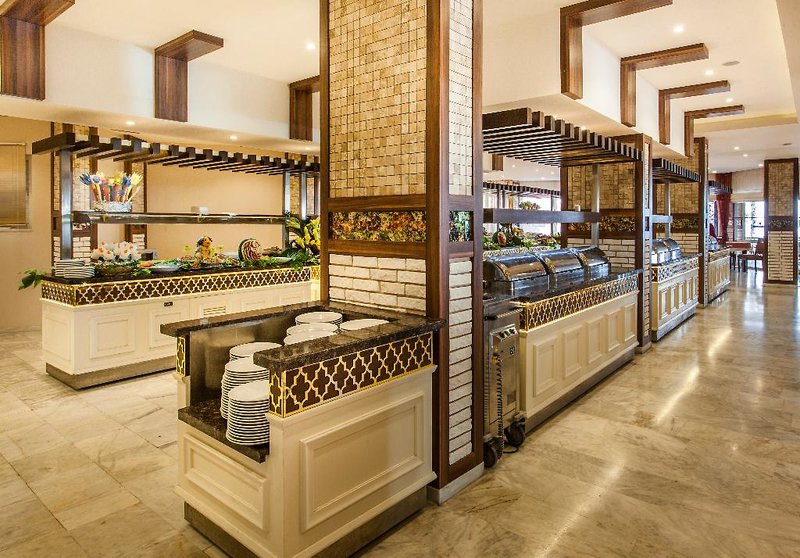 Kleopatra Beach Hotel 3