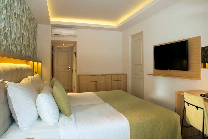 Dolce Athens Attica Riviera 81