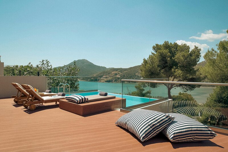 Dolce Athens Attica Riviera 125