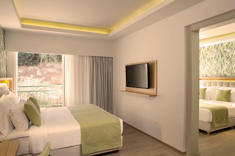 Dolce Athens Attica Riviera 76