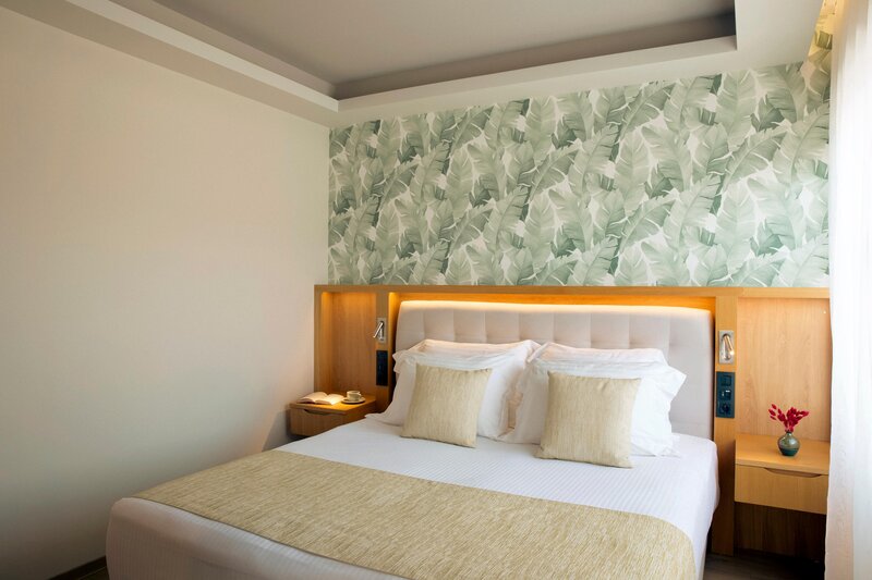 Dolce Athens Attica Riviera 90