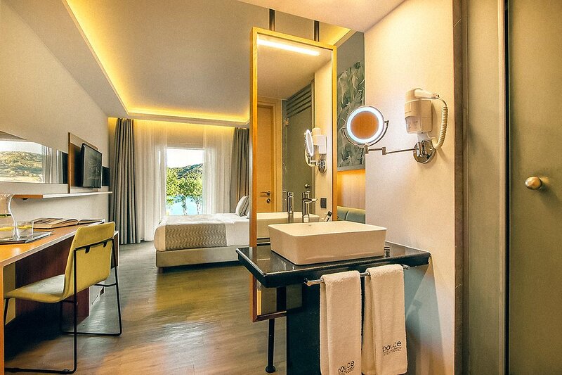 Dolce Athens Attica Riviera 159