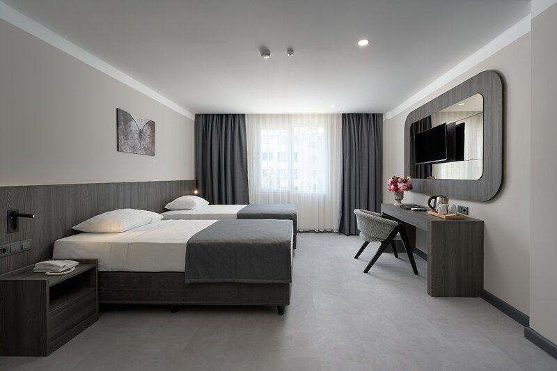 Kaila Krizantem Hotel 32