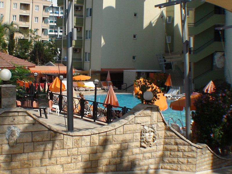 Kaila Krizantem Hotel 14