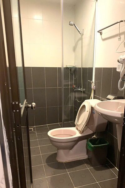 Hoang Yen Nhi Hotel 7
