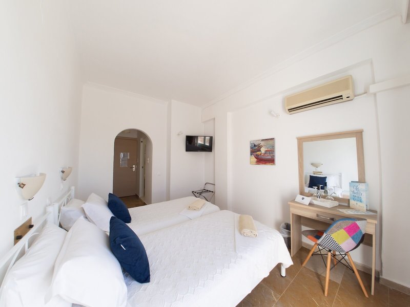 Amaryllis Paros Beach Hotel 24 - Room Example