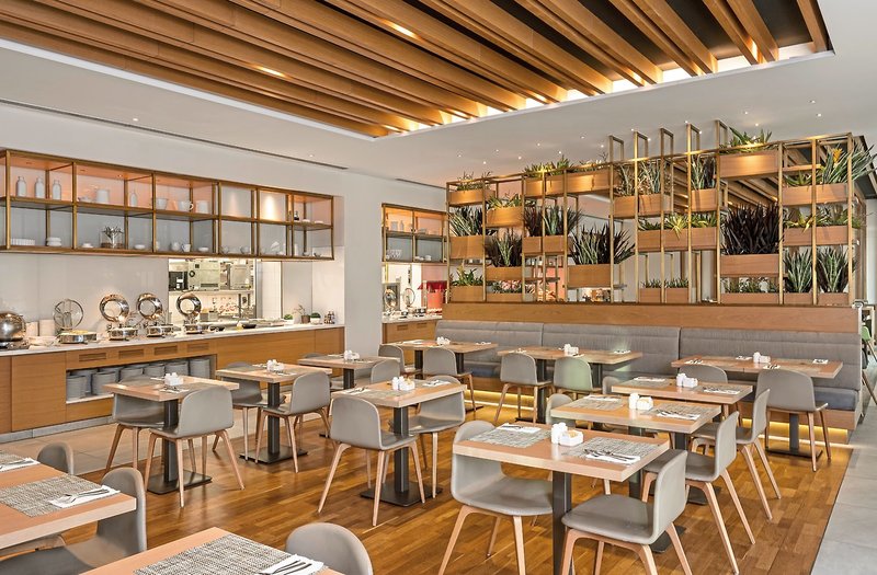 Hilton Garden Inn Dubai, Mall Avenue 13