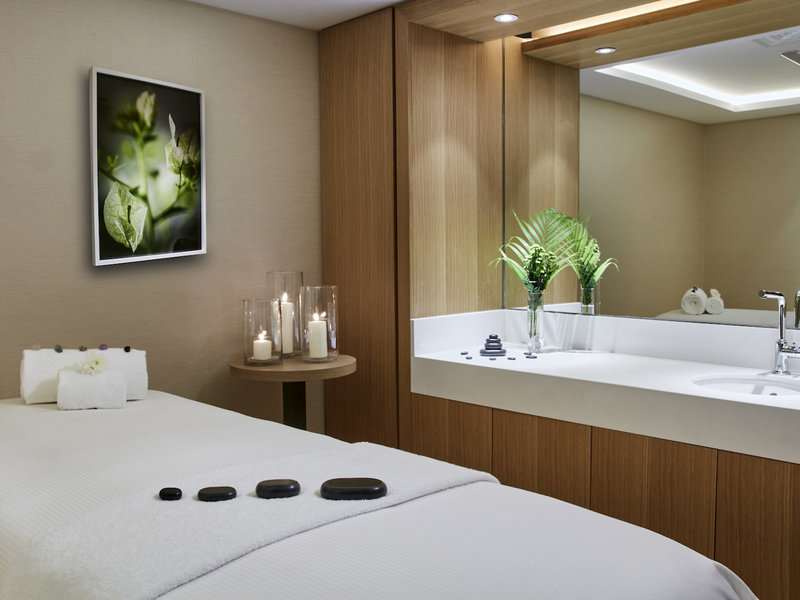 Hilton Garden Inn Dubai, Mall Avenue 12