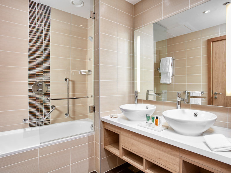 Hilton Garden Inn Dubai, Mall Avenue 19