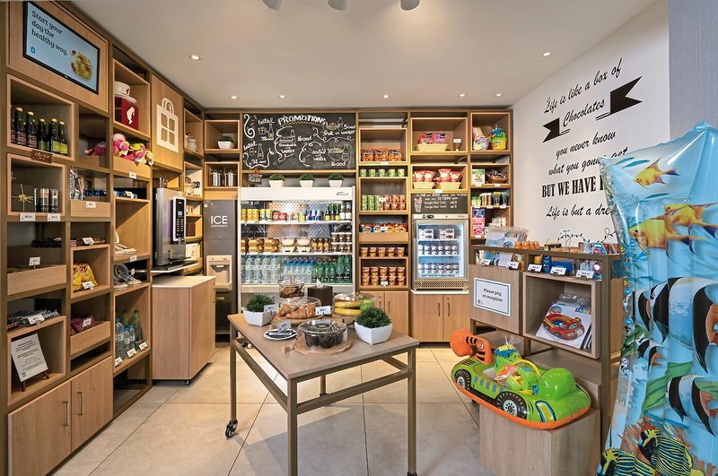 Hilton Garden Inn Dubai Mall of The Emirates 19