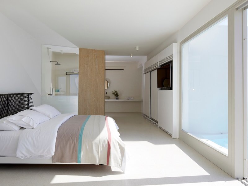 Alti Santorini Suites 40