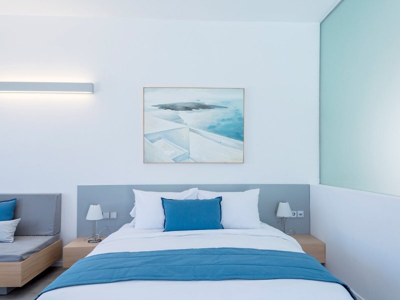 Alti Santorini Suites 50