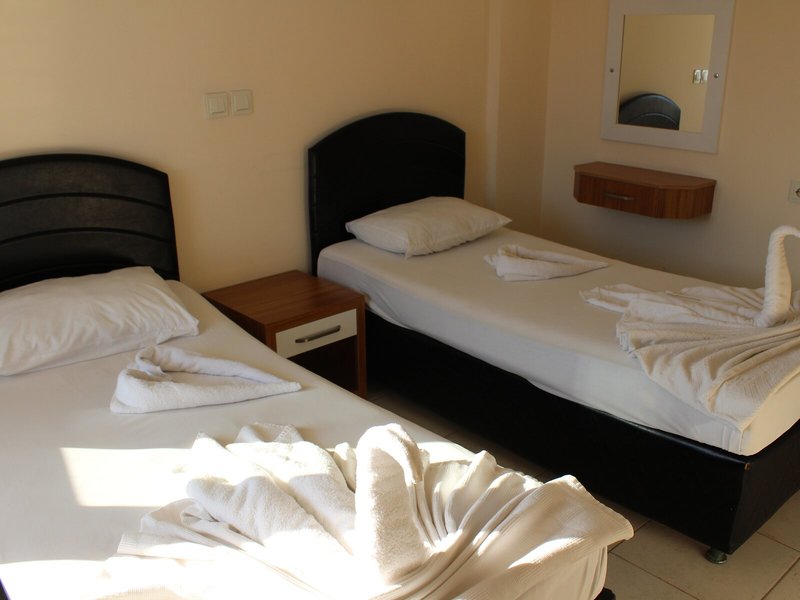 Mitos App & Hotel 22