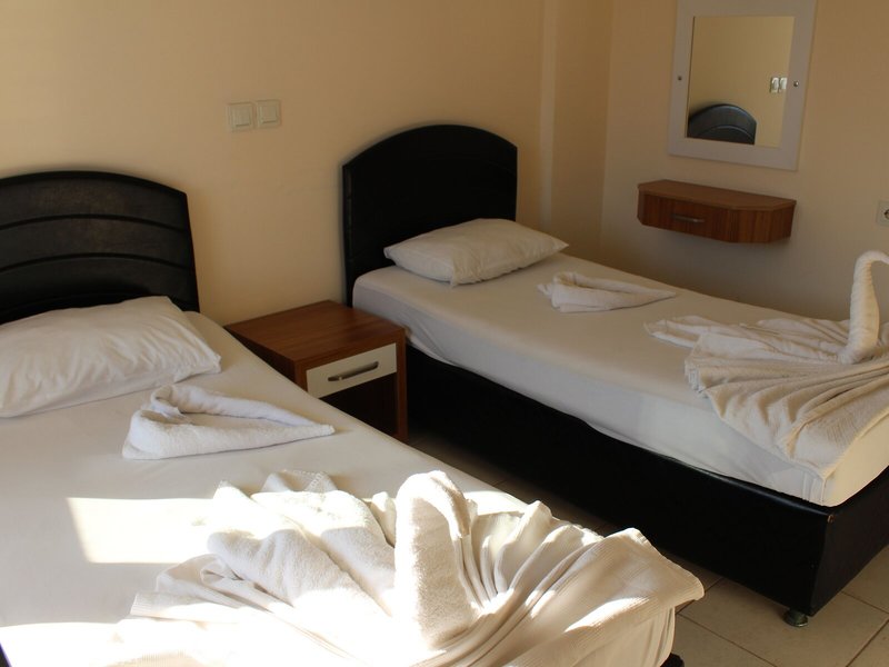 Mitos App & Hotel 21