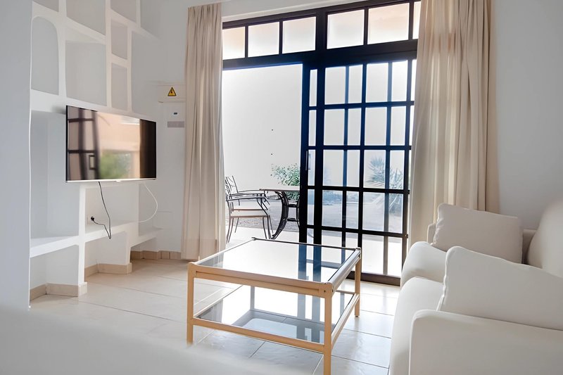 La Pared - Powered By Playitas 13