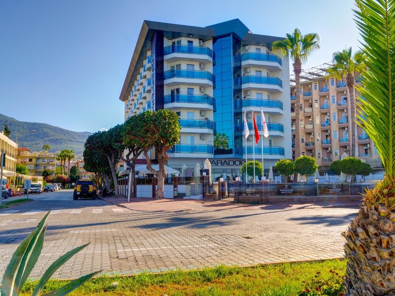 Parador Beach Hotel 1