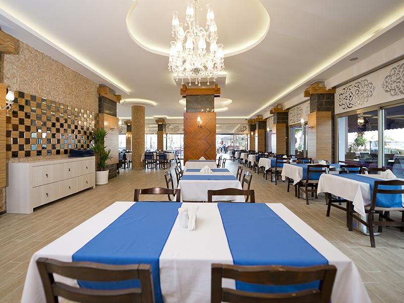 Parador Beach Hotel 20