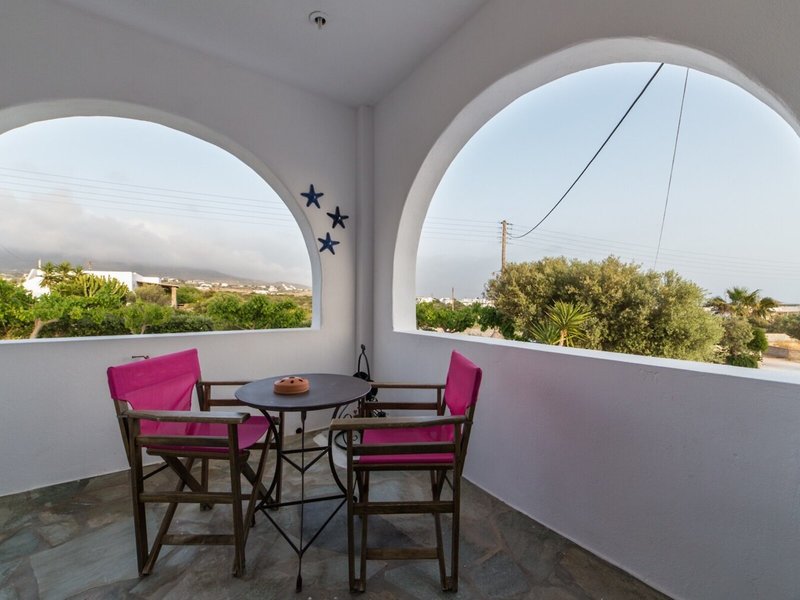 Evi Rooms 7