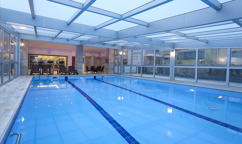 Riviera Hotel & Spa 15