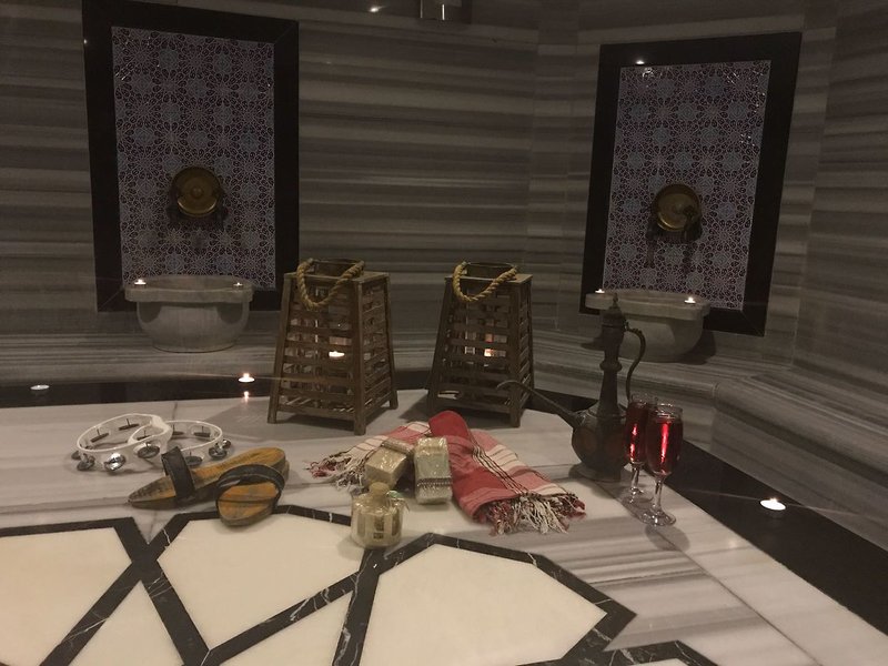 Riviera Hotel & Spa 16