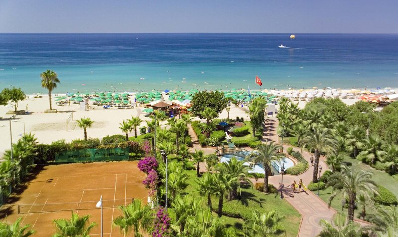 Riviera Hotel & Spa 10