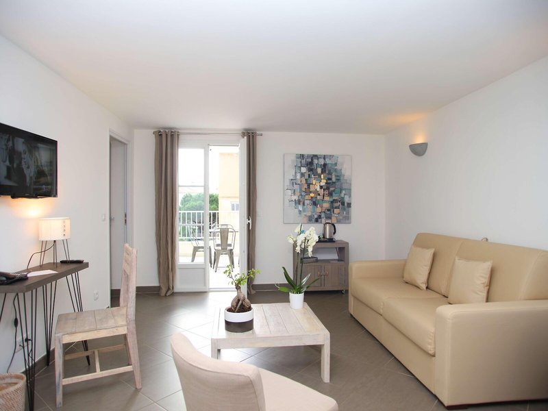 Best Western Hôtel Casa Bianca 33 - Room Example
