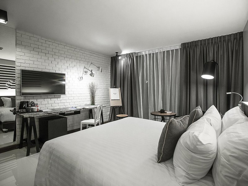 Art Mai Gallery Hotel 33