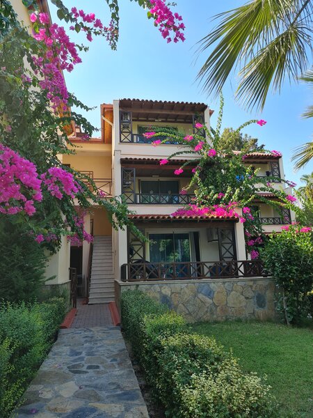 Saphir Hotel & Villas 85