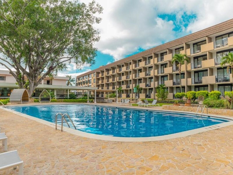 Irazu Hotel & Studios 2