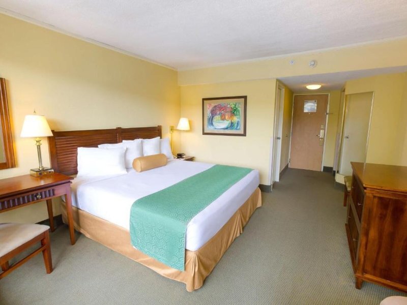 Irazu Hotel & Studios 26