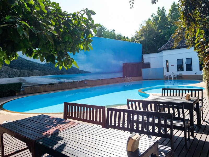 Nim Hotel 12
