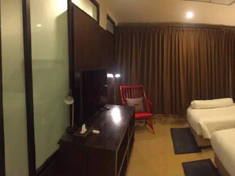Nim Hotel 42