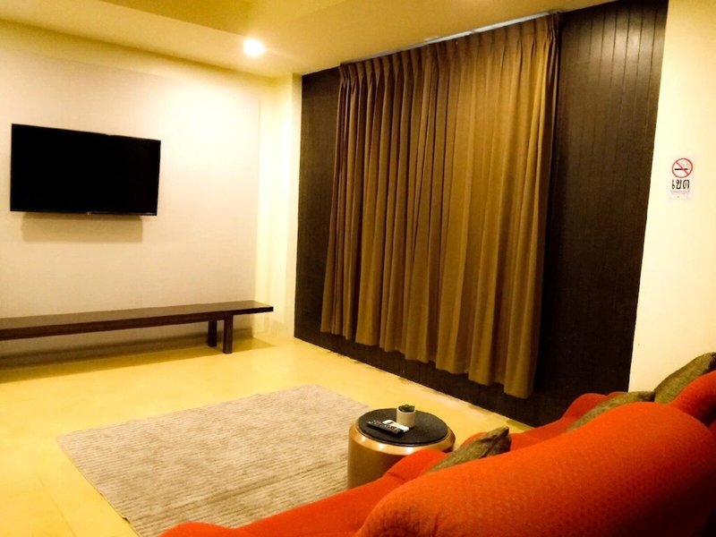 Nim Hotel 35