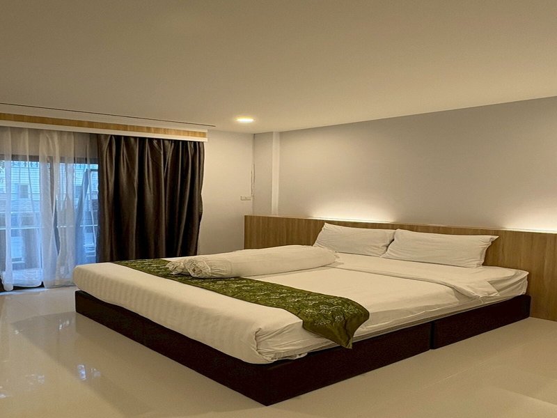 Nim Hotel 37