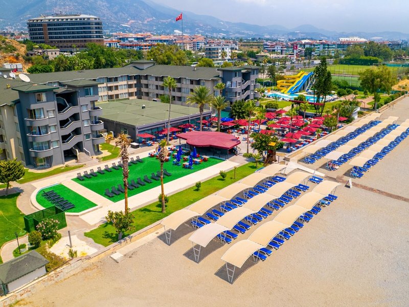 Senza Sunset Beach Hotel 9 - Beach