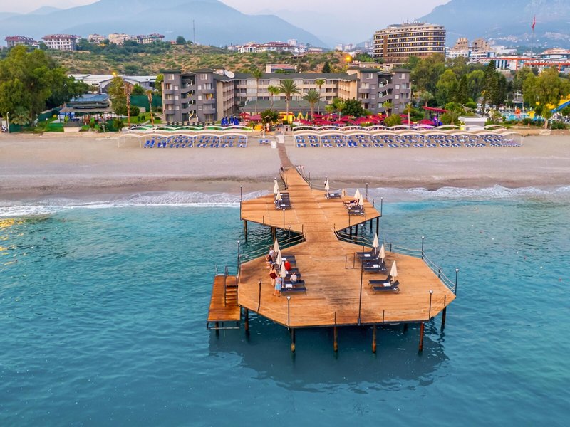 Senza Sunset Beach Hotel 10 - Beach