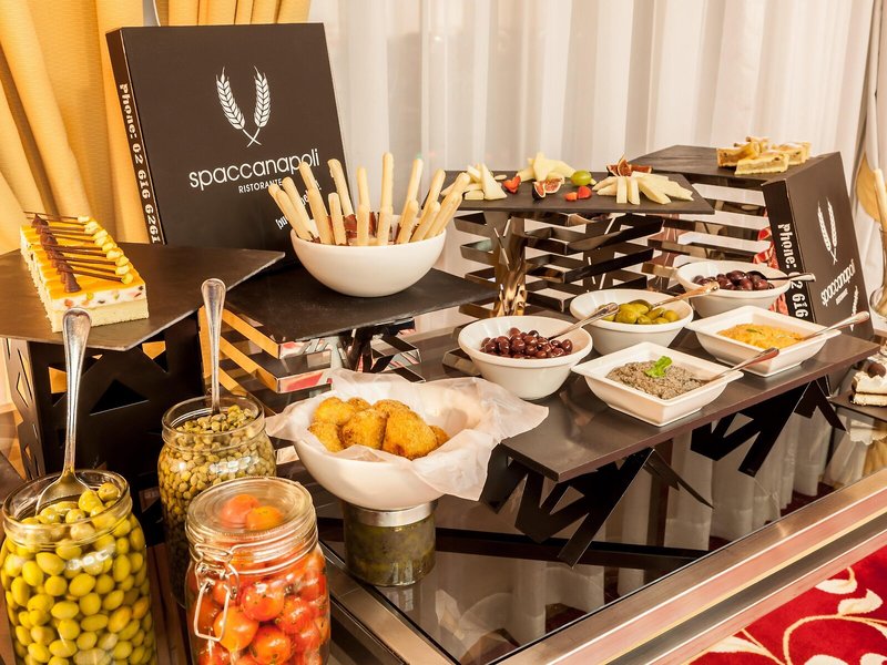 Crowne Plaza Abu Dhabi 15