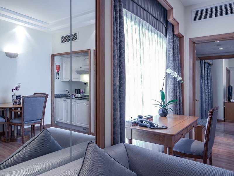 Crowne Plaza Abu Dhabi 17