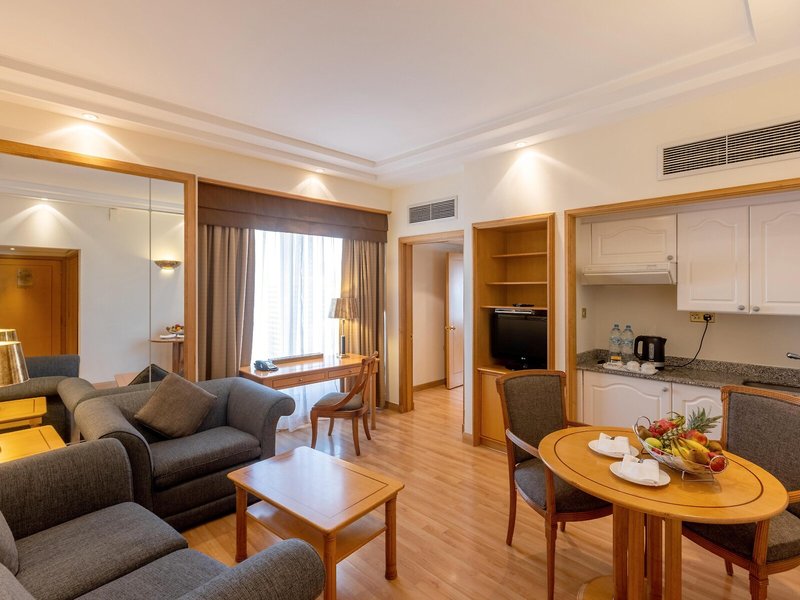 Crowne Plaza Abu Dhabi 42