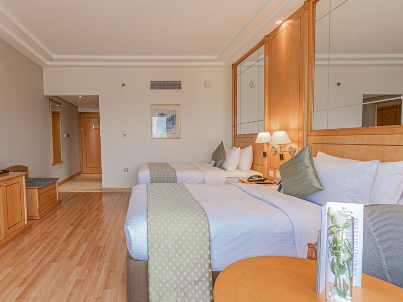 Crowne Plaza Abu Dhabi 48