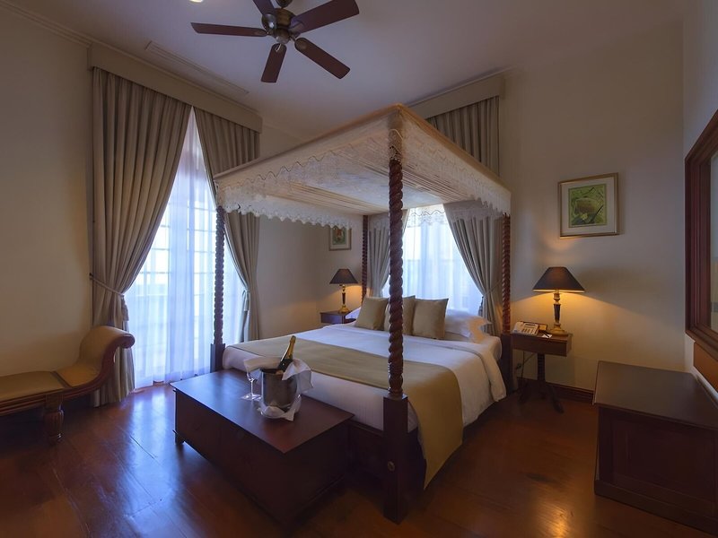 Galle Face 32