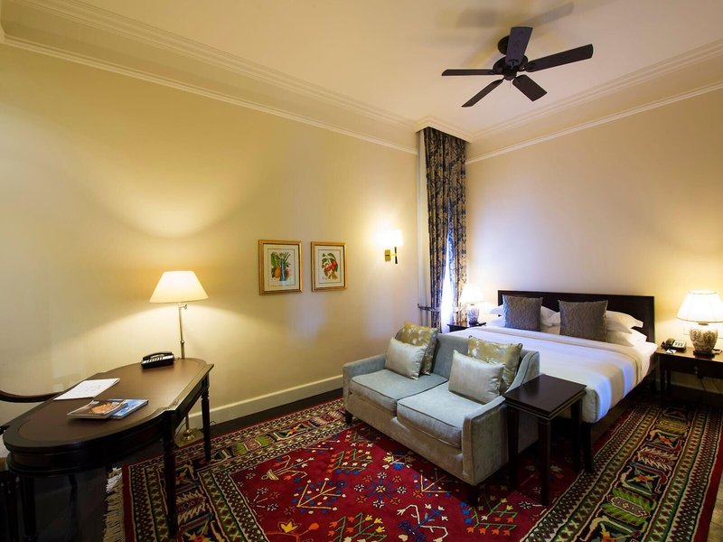 Galle Face 34
