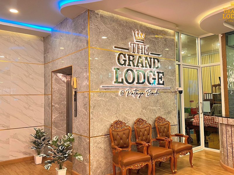 The Privi Hotel 6