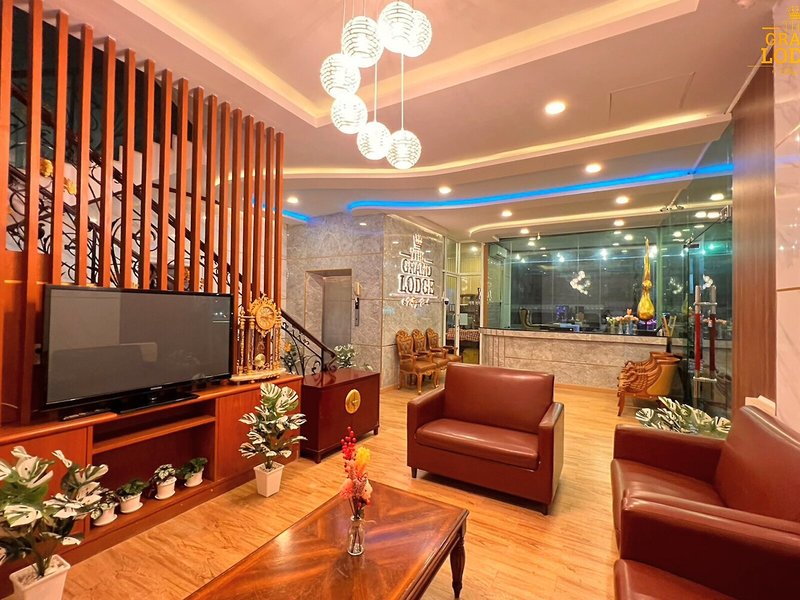 The Privi Hotel 9