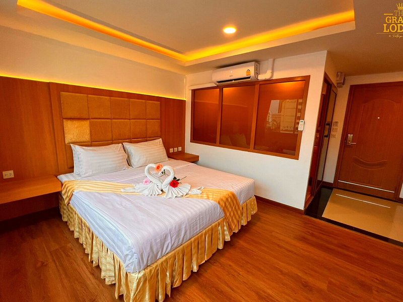 The Privi Hotel 21