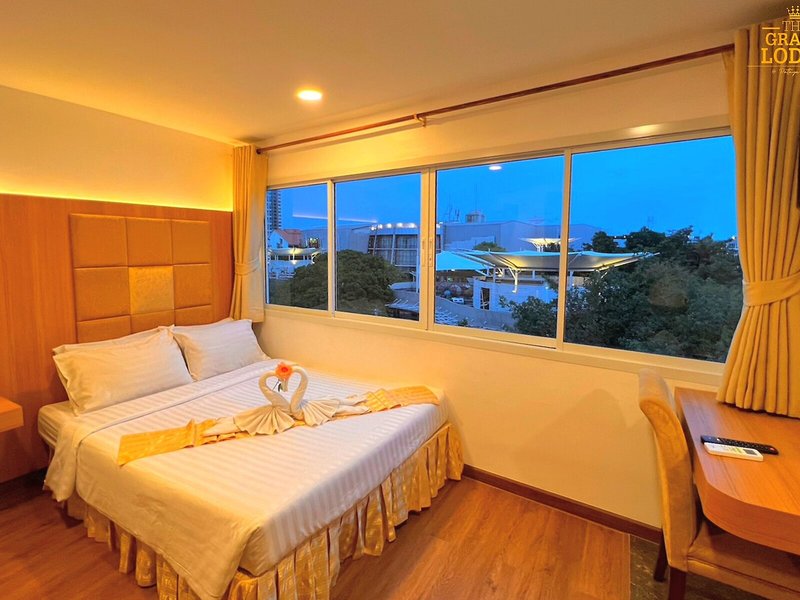 The Privi Hotel 29